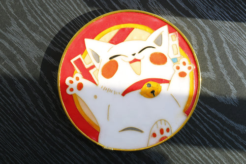 【Fortune Cat】Enameled Decorative Plate / Collectible